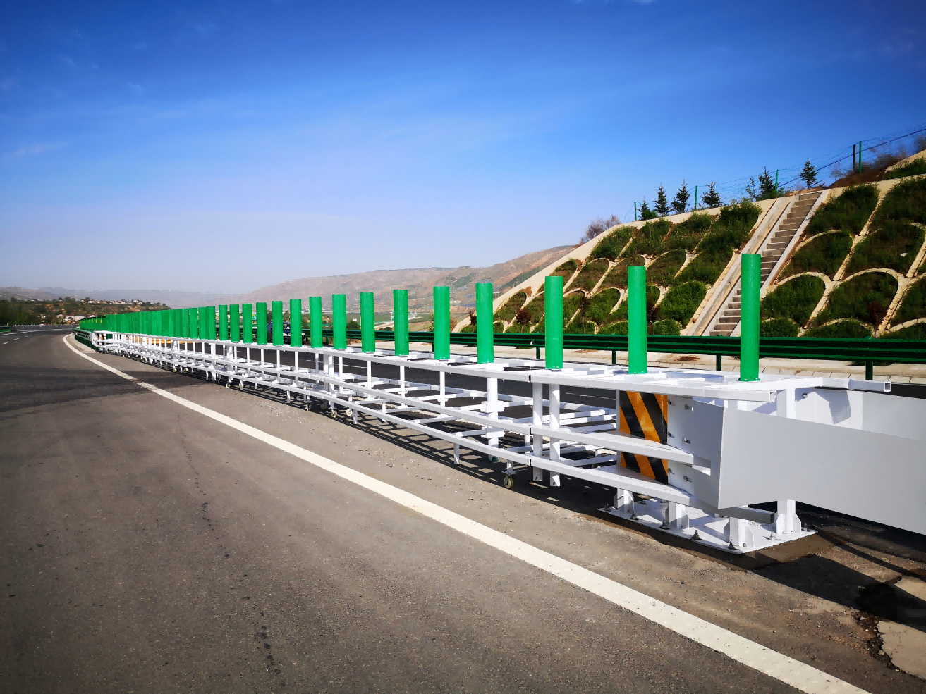 Am渐变式活动护栏