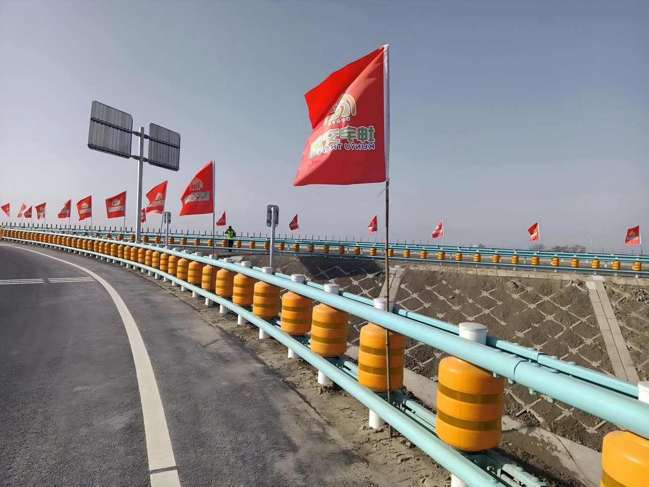 SB级防撞式转子护栏