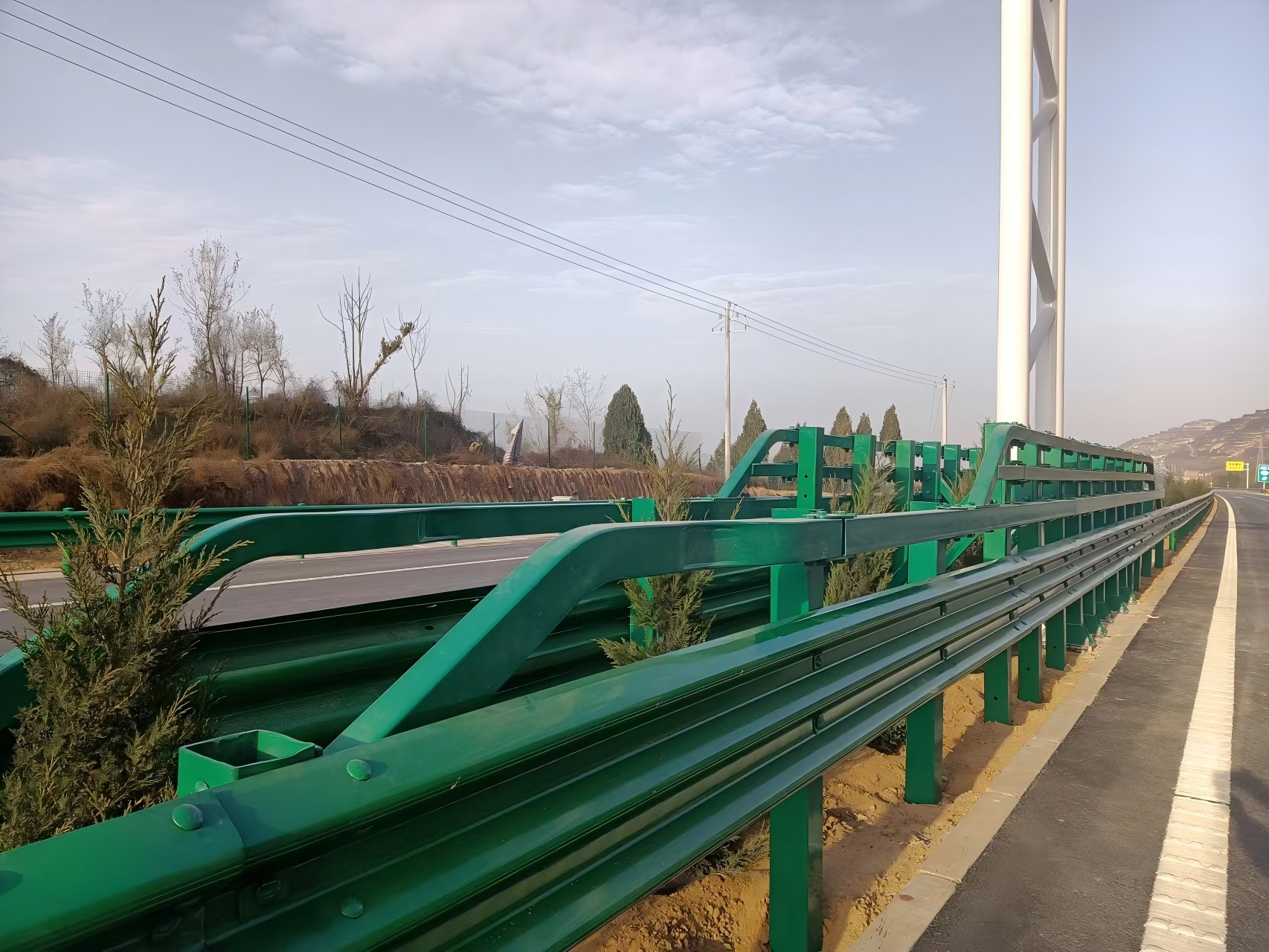 Sam级低变形量护栏