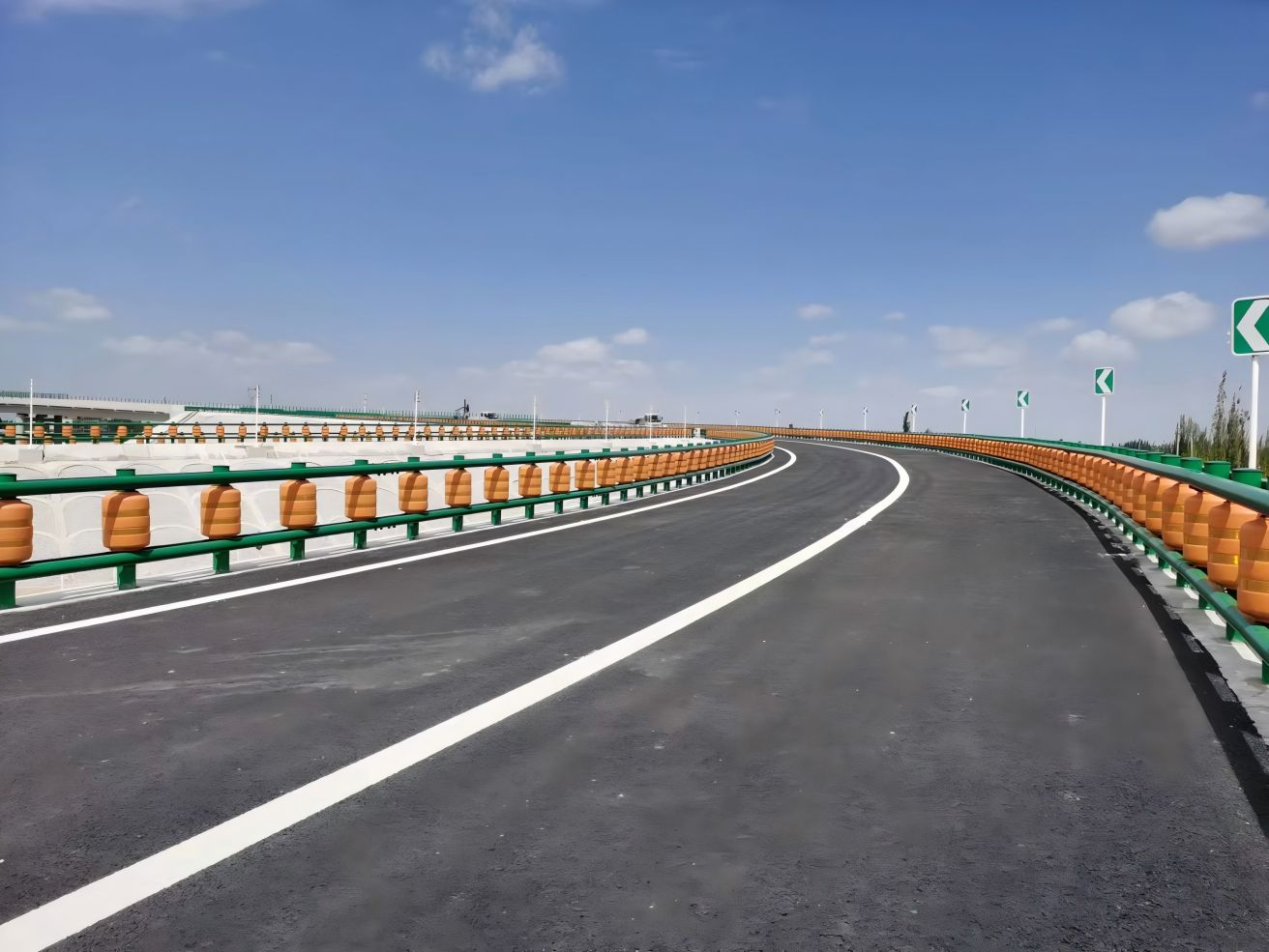 SB级防撞式转子护栏